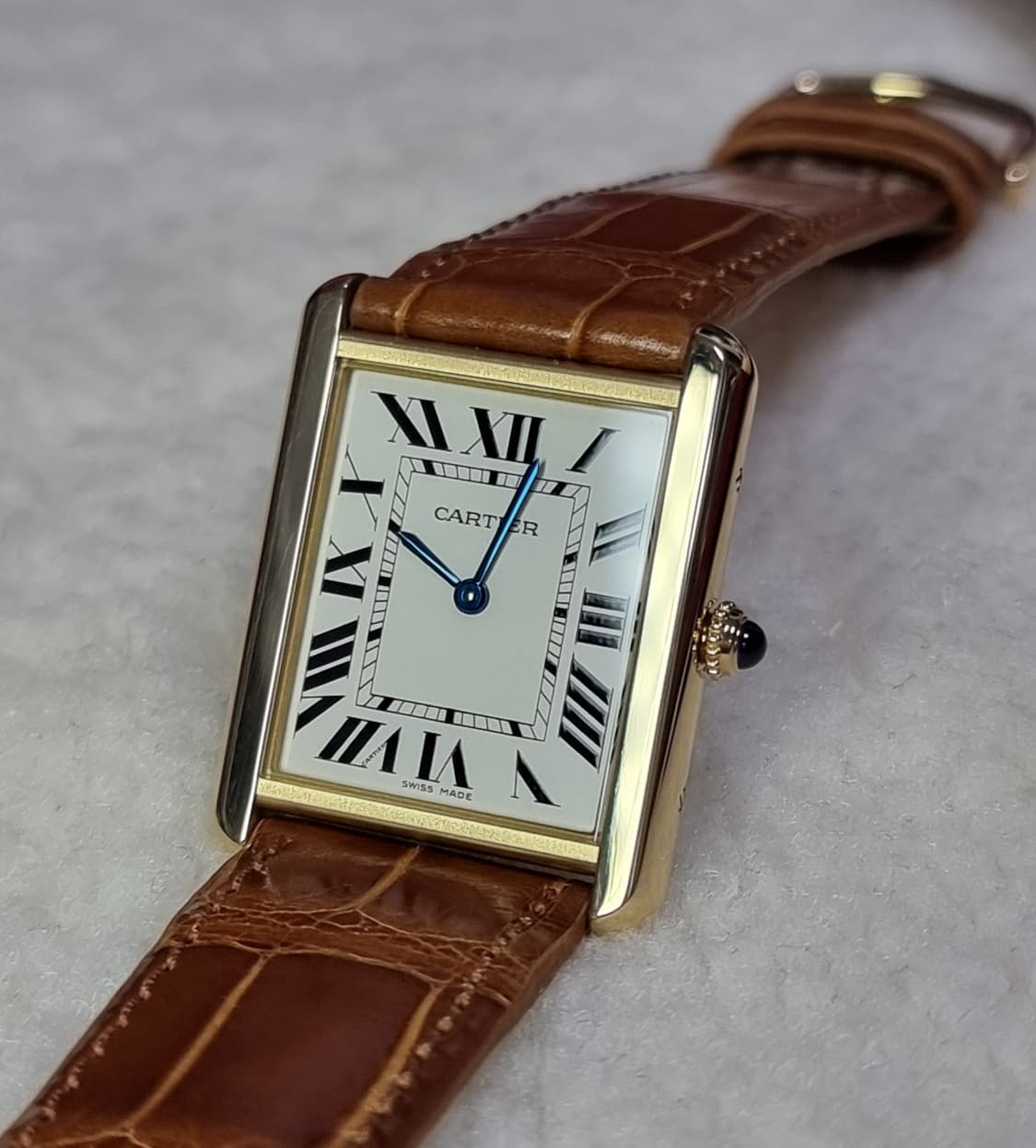 까르띠에 탱크솔로 18K 옐로우골드 L 남성용 시계 13년 상품이미지3