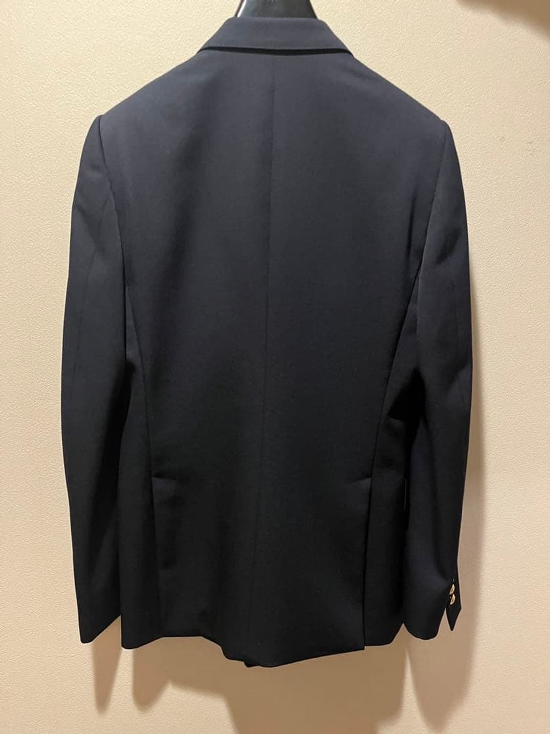 [강동원님 착용] 셀린느 20ss 네이비 금장 버튼 자켓 상품이미지8