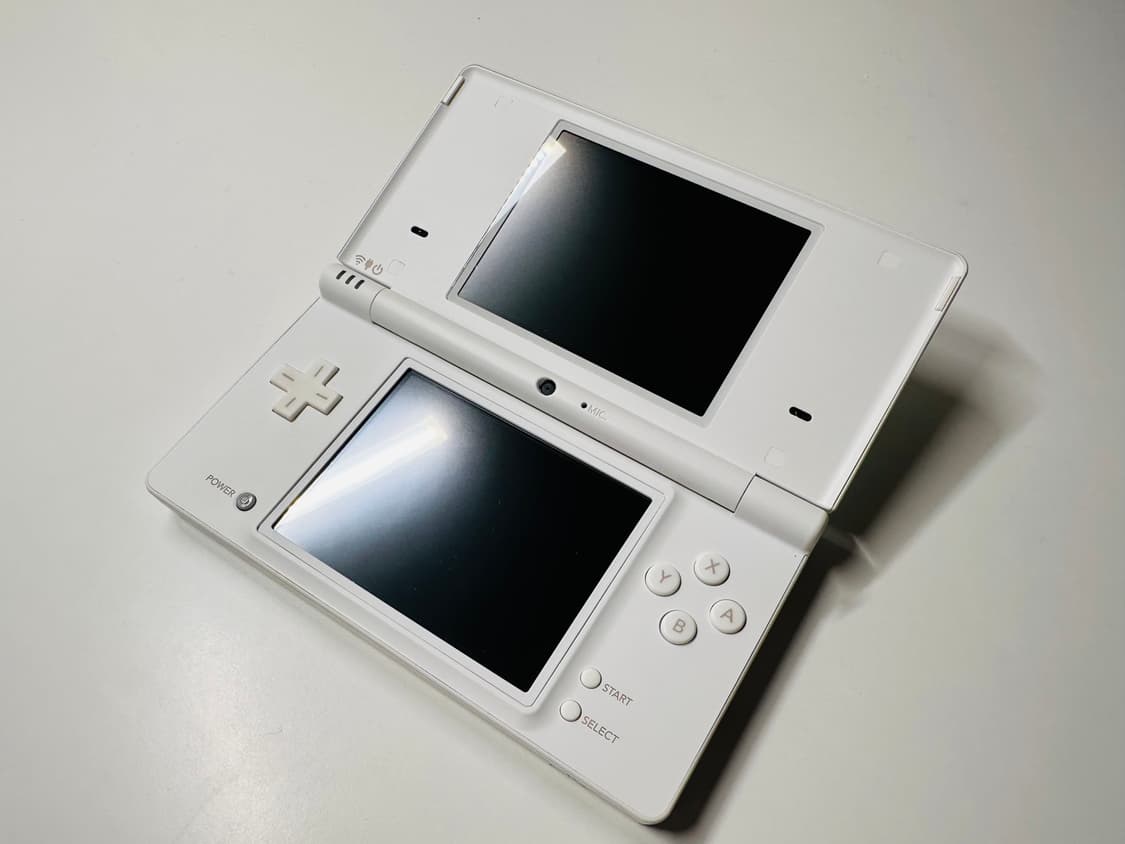 닌텐도 DSi 화이트 박스셋 일판 우고메모 내장판 판매 (DSL,3DS) 상품이미지8