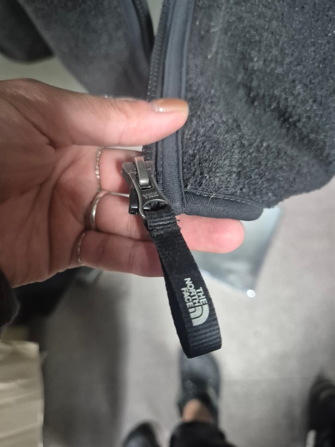 노스페이스 챠콜 플리스 자켓 상품이미지4