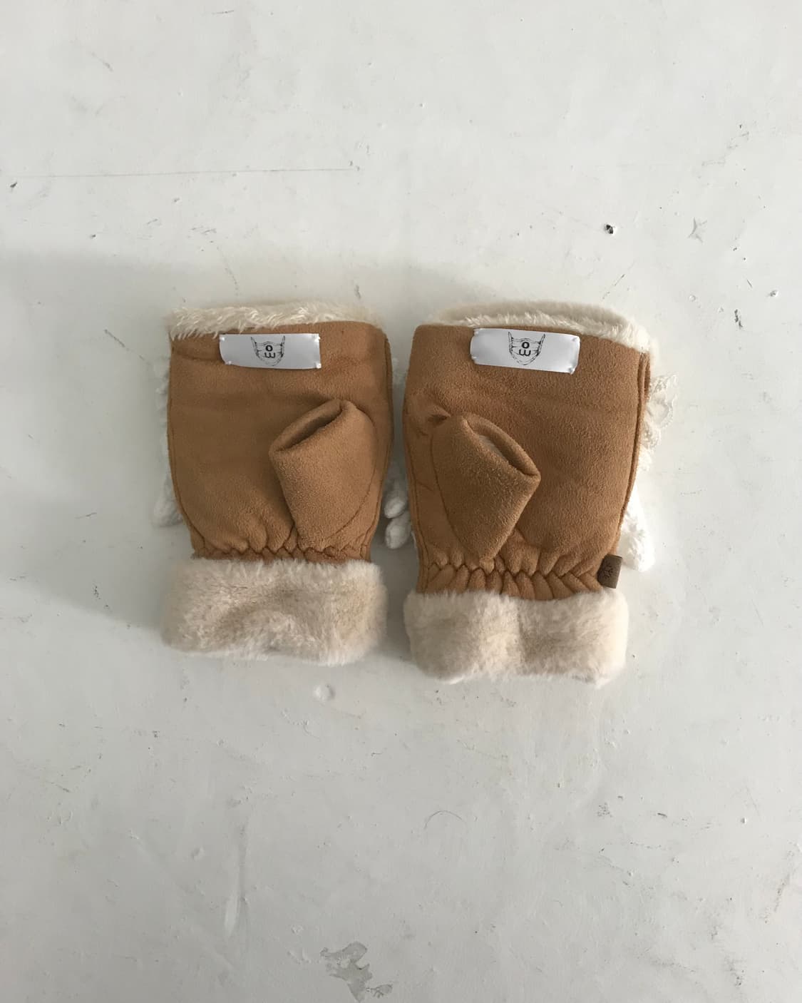 Custom🐾)shearling fur Cat-face glove 상품이미지3
