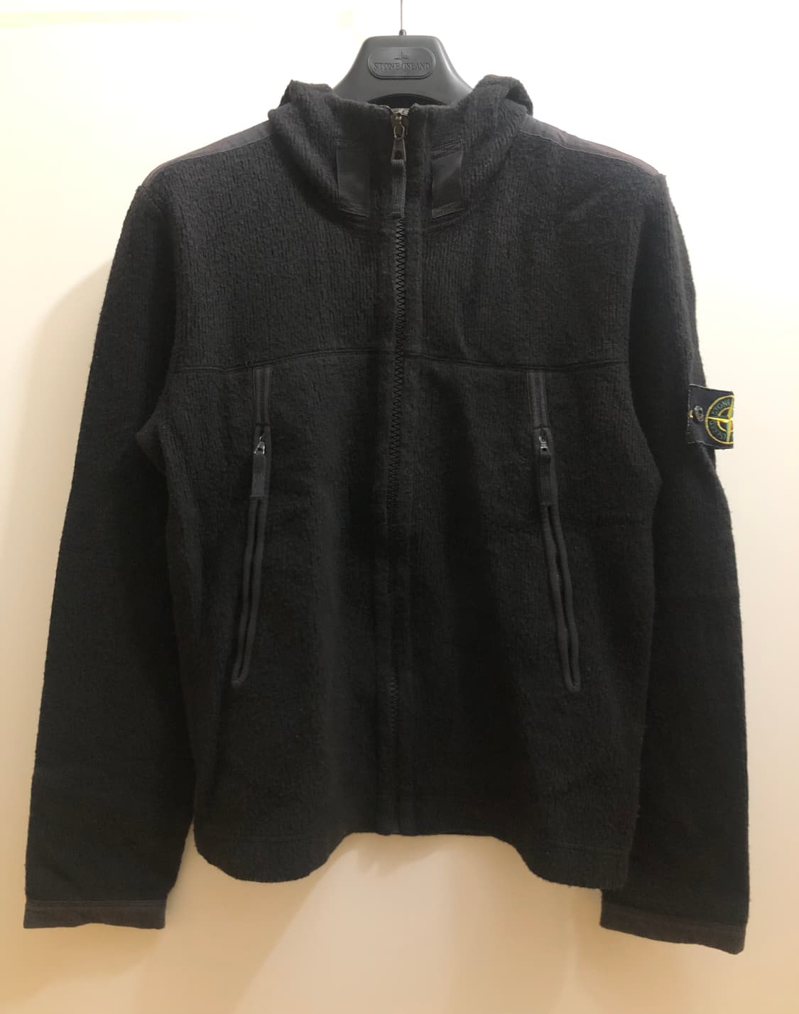 [S] 05‘스톤아일랜드 후드집업 울자켓 블랙  상품이미지1