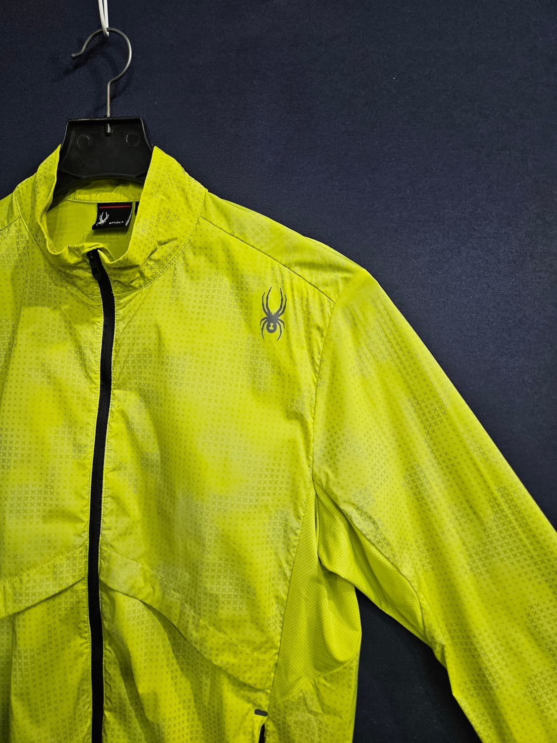 스파이더 야광컬러 남성 슬림핏 100 바람막이  상품이미지4