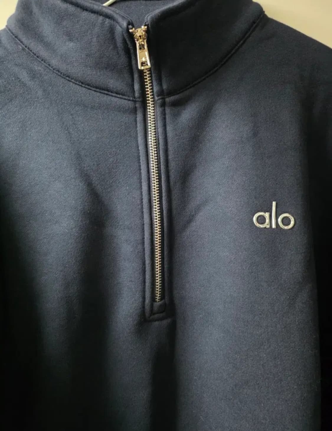 ALO 네이비 아콜레이드 반집업 맨투맨xs 상품이미지3