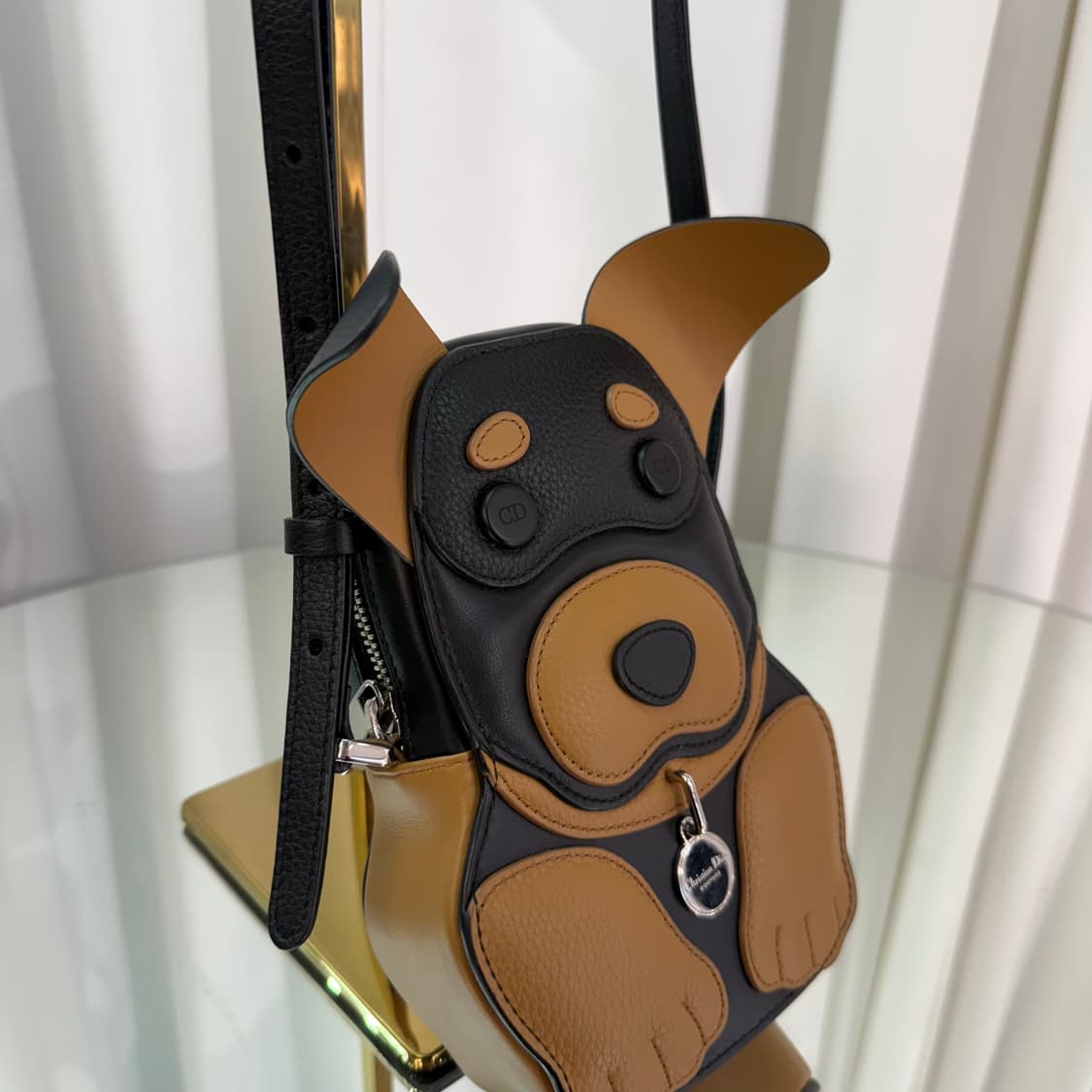 [정품] 디올 Bobby 지퍼 미니 백 상품이미지4