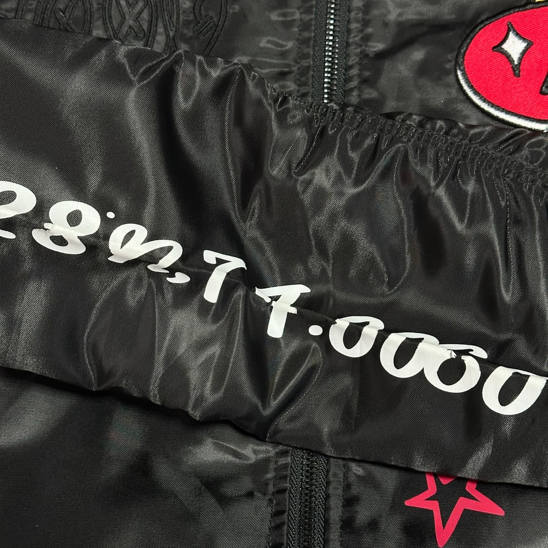 SCREENSHOT 바시티 봄버 재킷 상품이미지9