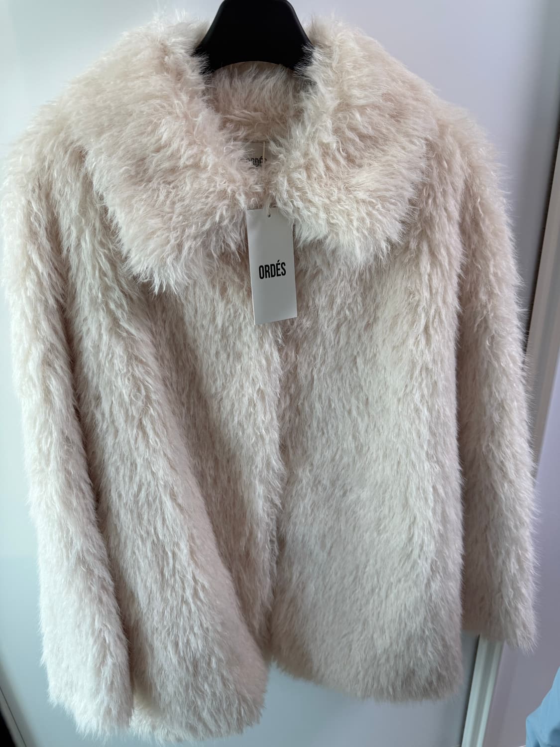 (새상품, 실사첨부)ORDES 오데스 플러피 퍼자켓 아이보리 상품이미지2