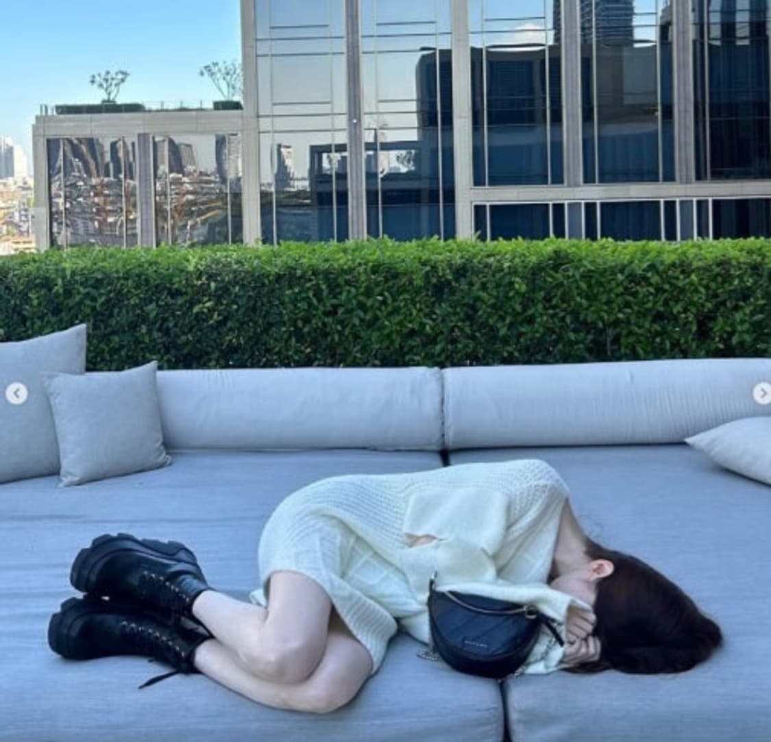 트리밍버드 보트넥 오프숄더 니트 상품이미지4