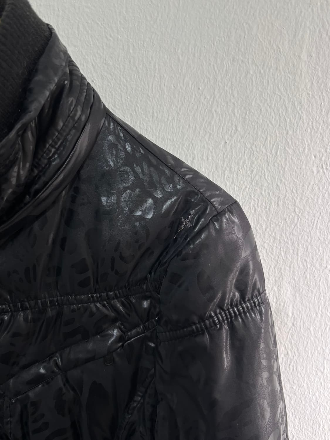 Tomboy Jeans Black Leopard Padded Jacket 상품이미지6