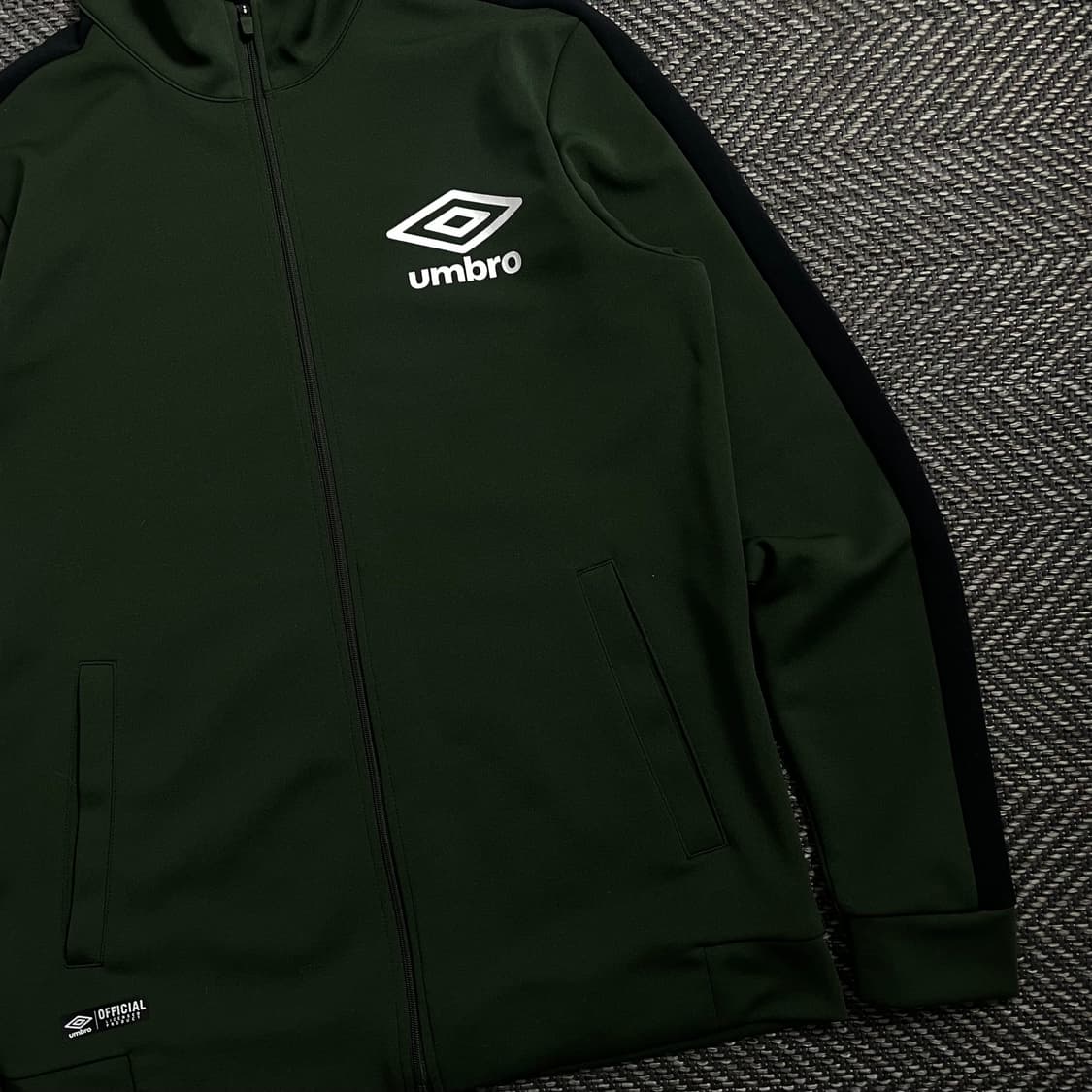 엄브로 솔퍼드 시티 빅로고 풋볼 트랙 자켓y 4159 상품이미지4