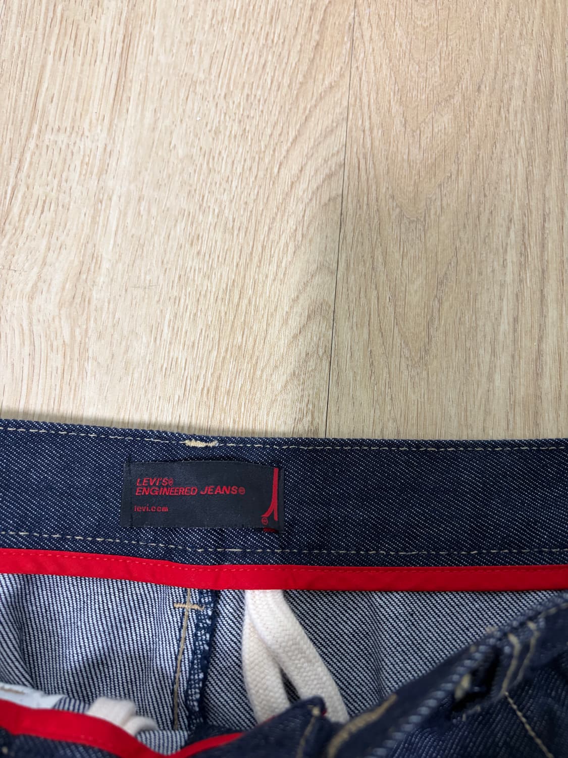 리바이스 엔지니어드 생지 오버핏 32 상품이미지4