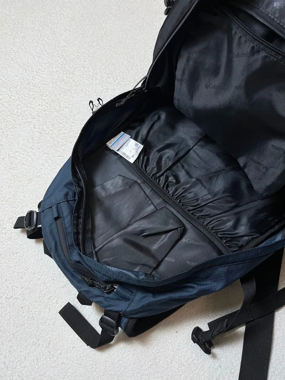 컬럼비아 레드우드 32L 고프코어 백팩 A1856 상품이미지9