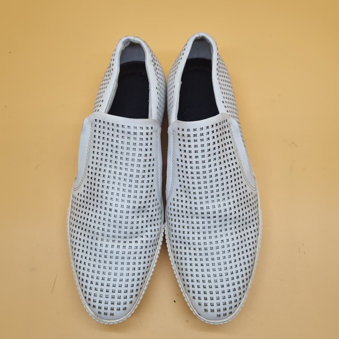 아쉬 펀칭 여성슬립온36 225-230 상품이미지2