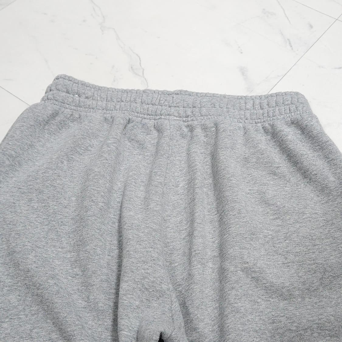 남녀공용30)NIKE 나이키 그레이 플리스 조거 스웻 팬츠 상품이미지4