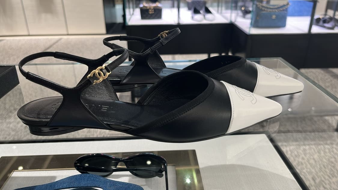 샤넬 2026 스트랩 블랙 화이트  상품이미지2