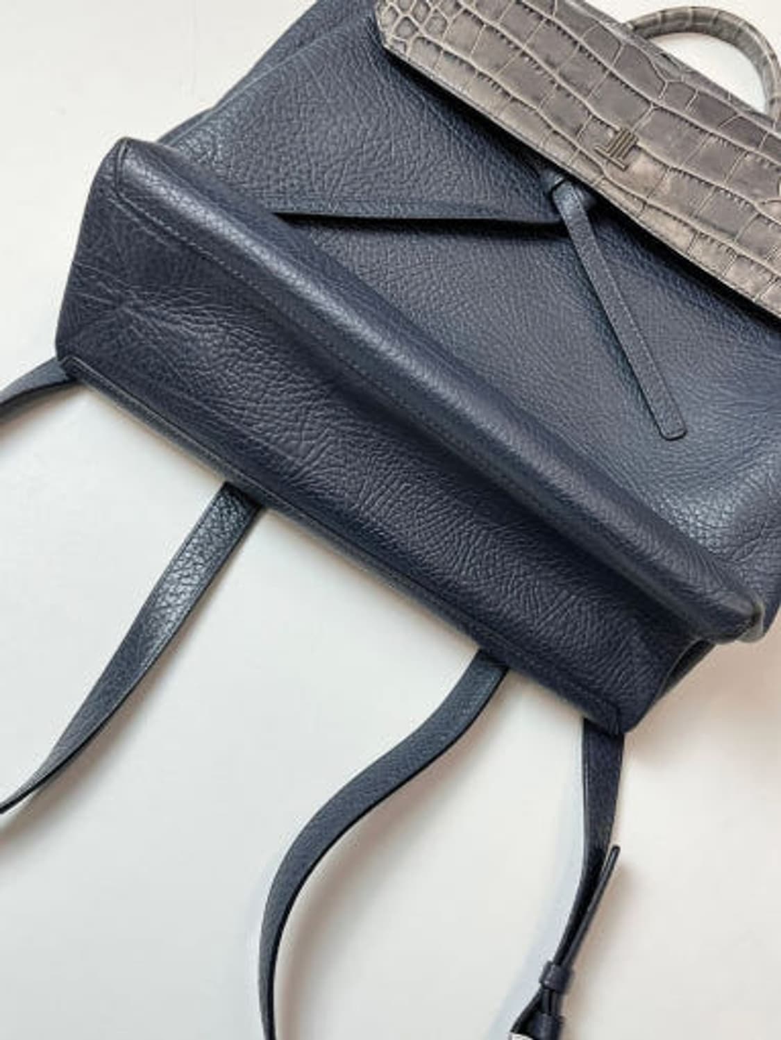 랑방 LANVIN 크로커다일 배색 백팩 PN4943 상품이미지3