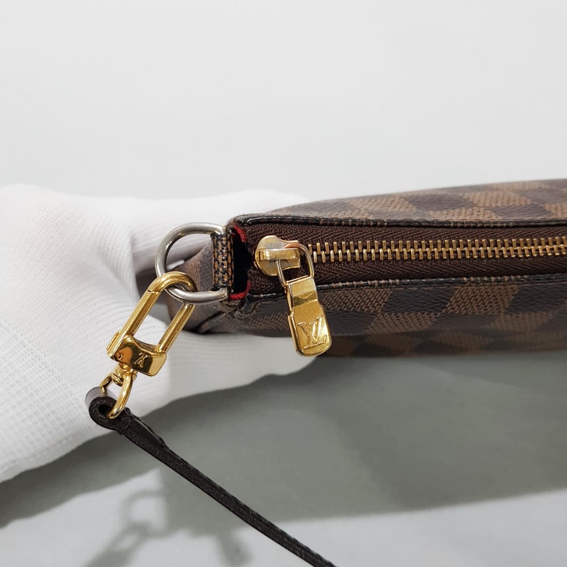 루이비통 다미에 포쉐트 악세수아 NM 상품이미지8