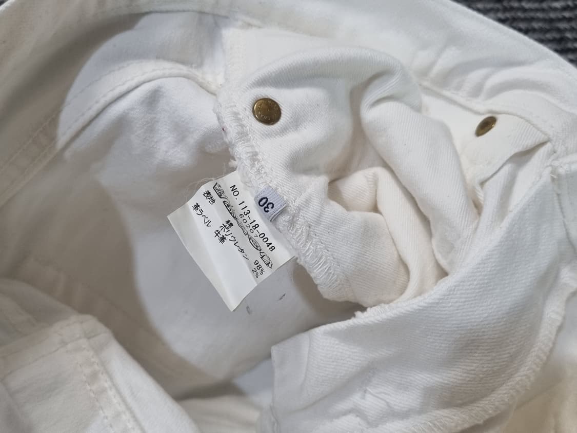 SHIPS — 화이트 셀비지 데님 팬츠 상품이미지3