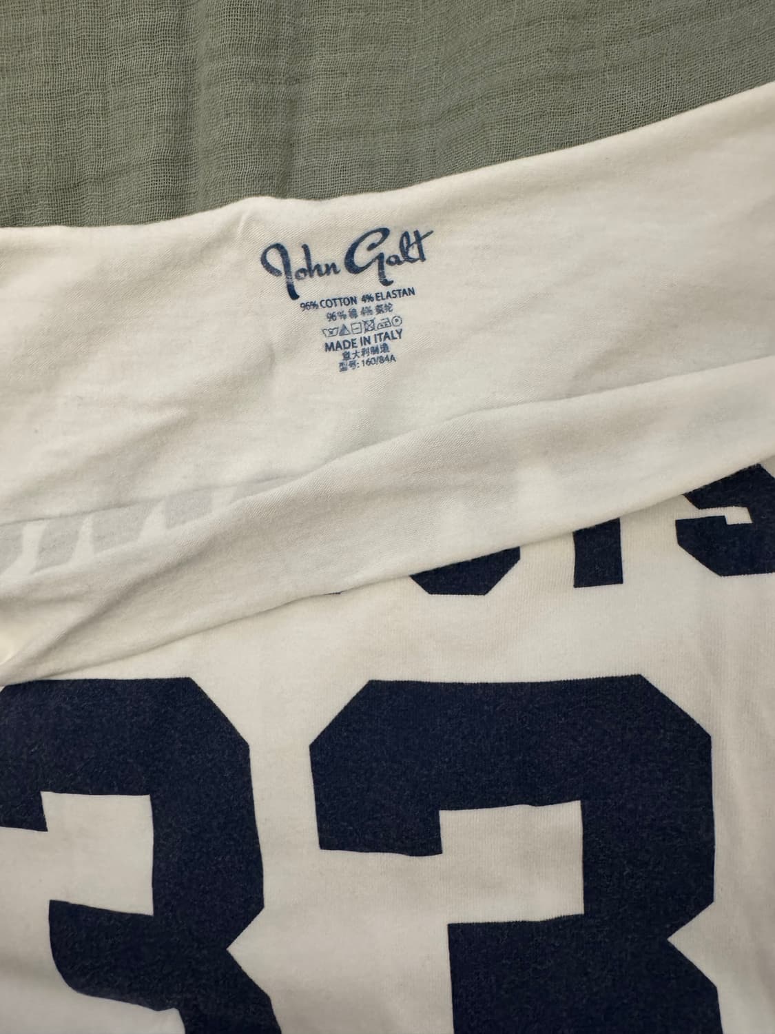 Brandy Melville 오프숄더 티셔츠 상품이미지3