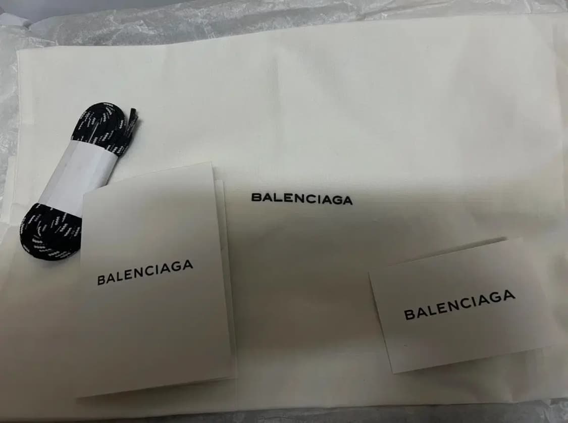 발렌시아가 트리플S 17FW 블랙 made in italy 새상품(42) 상품이미지10