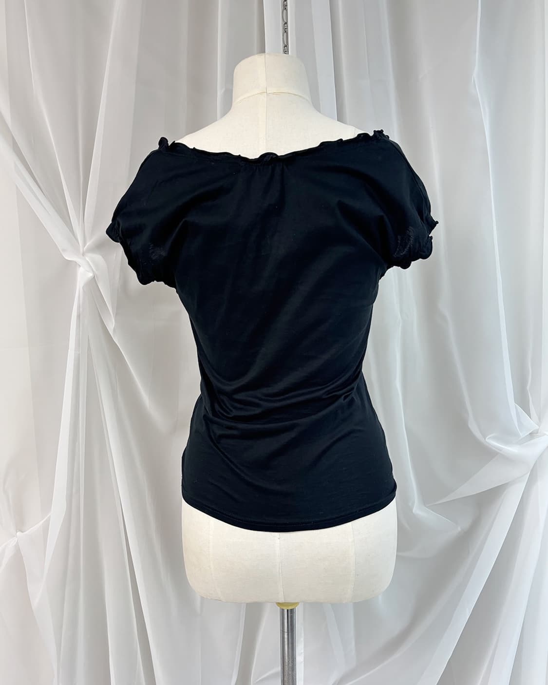 associer debois shirring slim top 상품이미지3