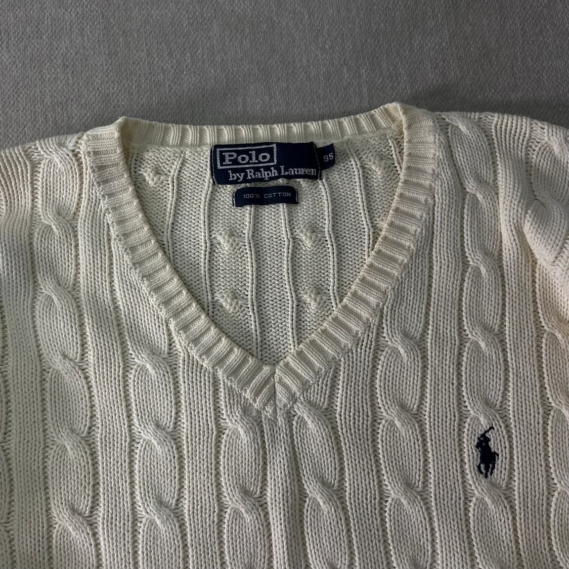 100 폴로랄프로렌 꽈배기 브이넥 니트  상품이미지2