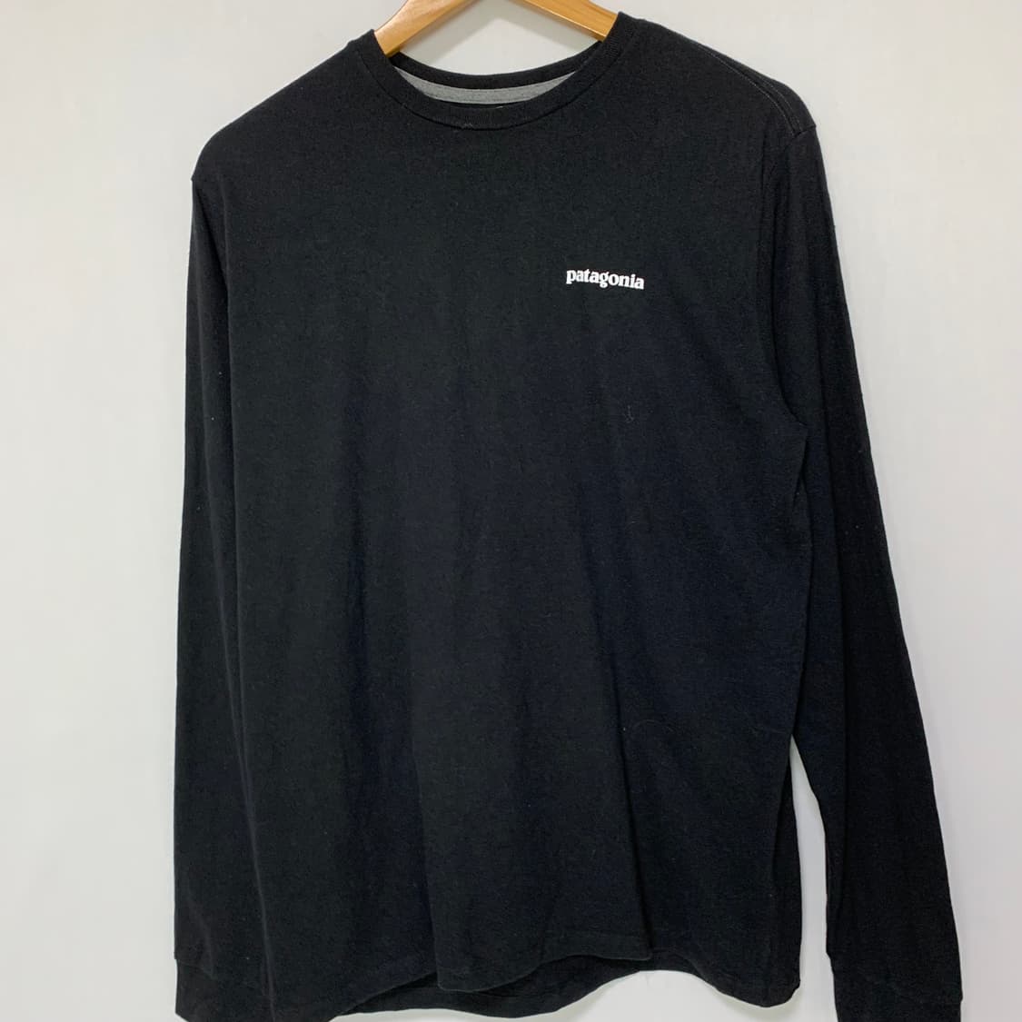 파타고니아 로고 프린팅 빈티지 롱슬리브 블랙 S 상품이미지2