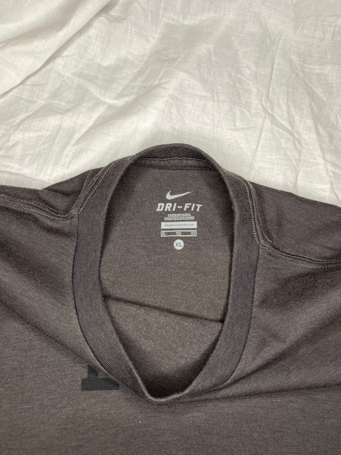 언더커버 나이키 갸쿠소우 러브앤헤이트 그레이 반팔 티셔츠 상품이미지2