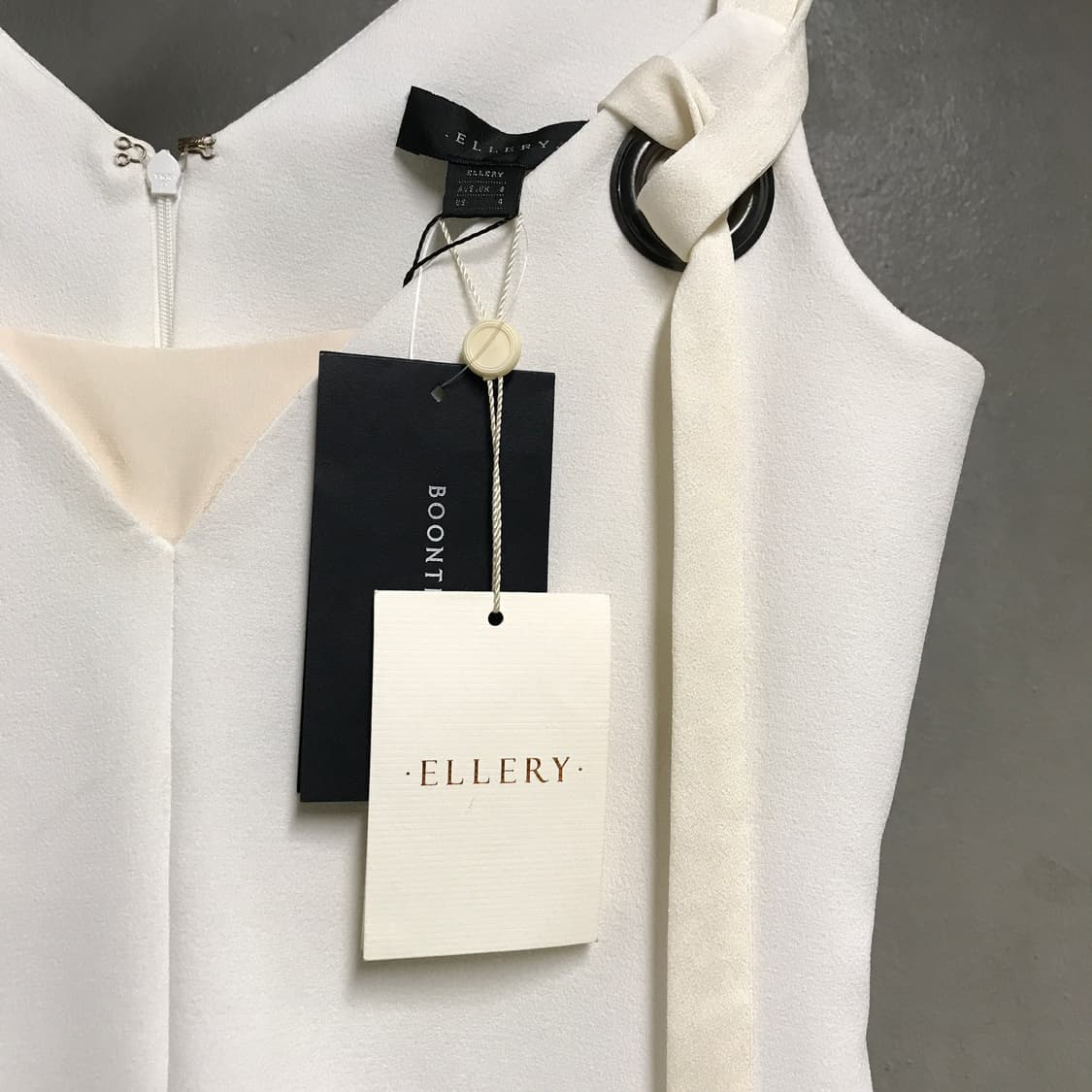 엘러리 슬리브리스 탑 새상품 8(W) 상품이미지4