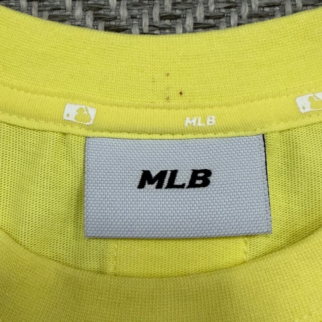 mlb 뉴욕양키즈 자수 크롭 티셔츠 v3515 상품이미지7