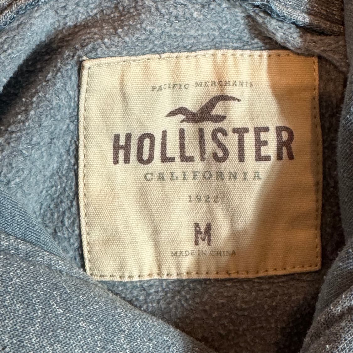 홀리스터 캘리포니아 그래픽 후드 티셔츠 상품이미지3