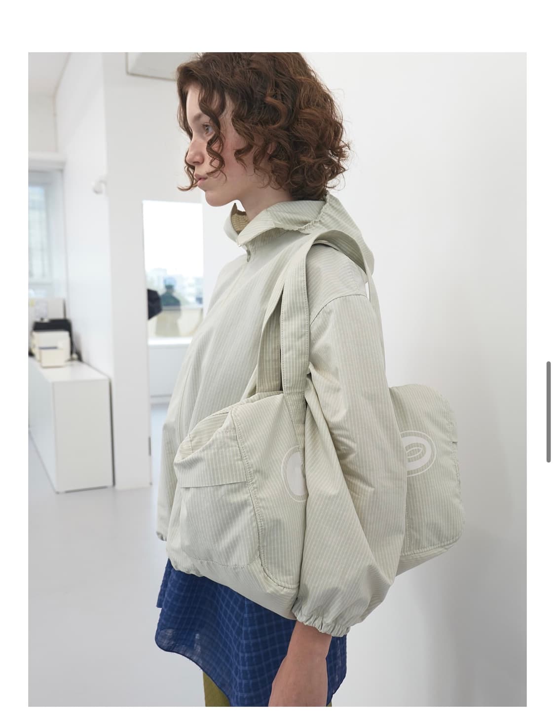 엔조블루스 체크숄더 백 상품이미지2