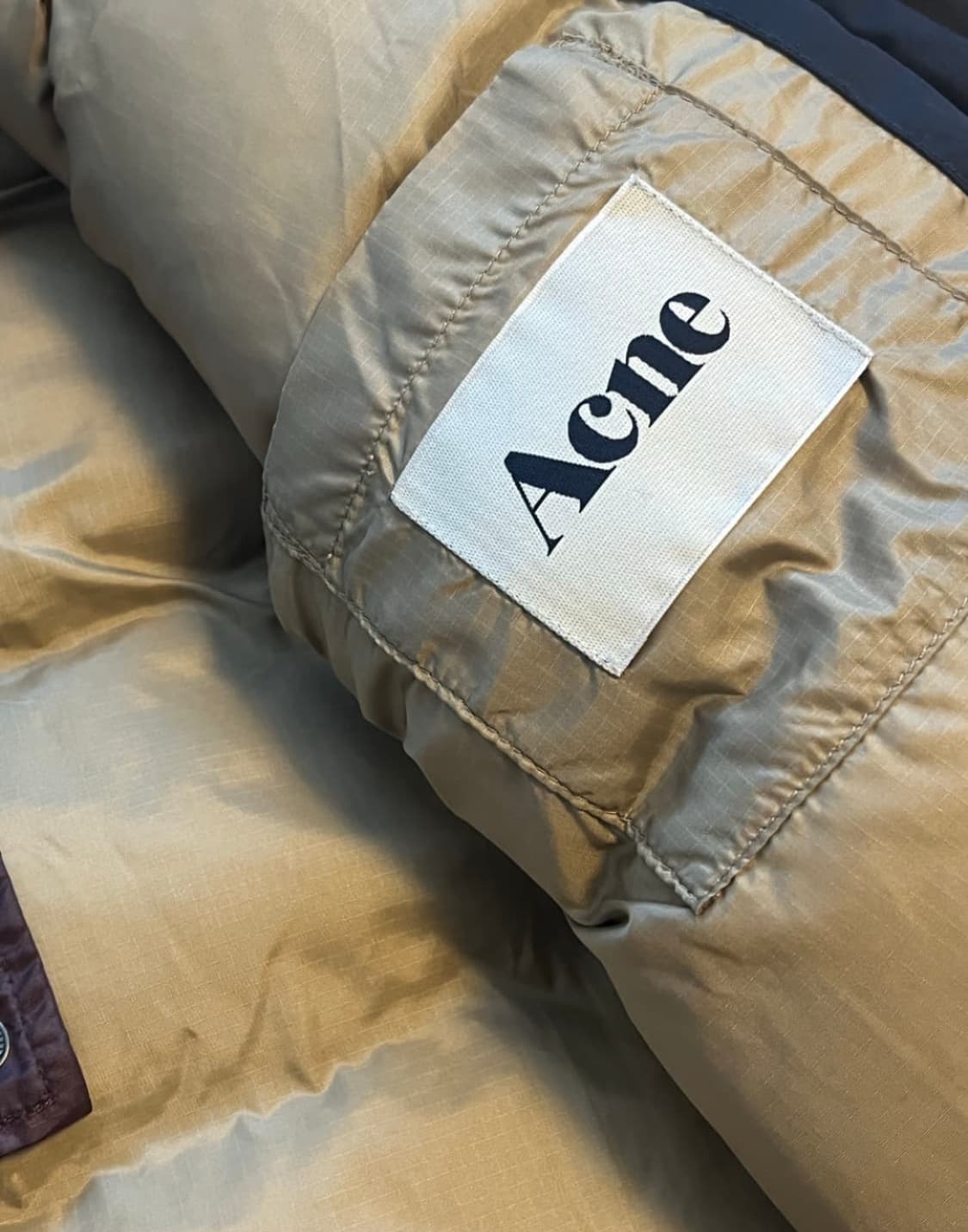 아크네스튜디오 후드 패딩44 상품이미지2