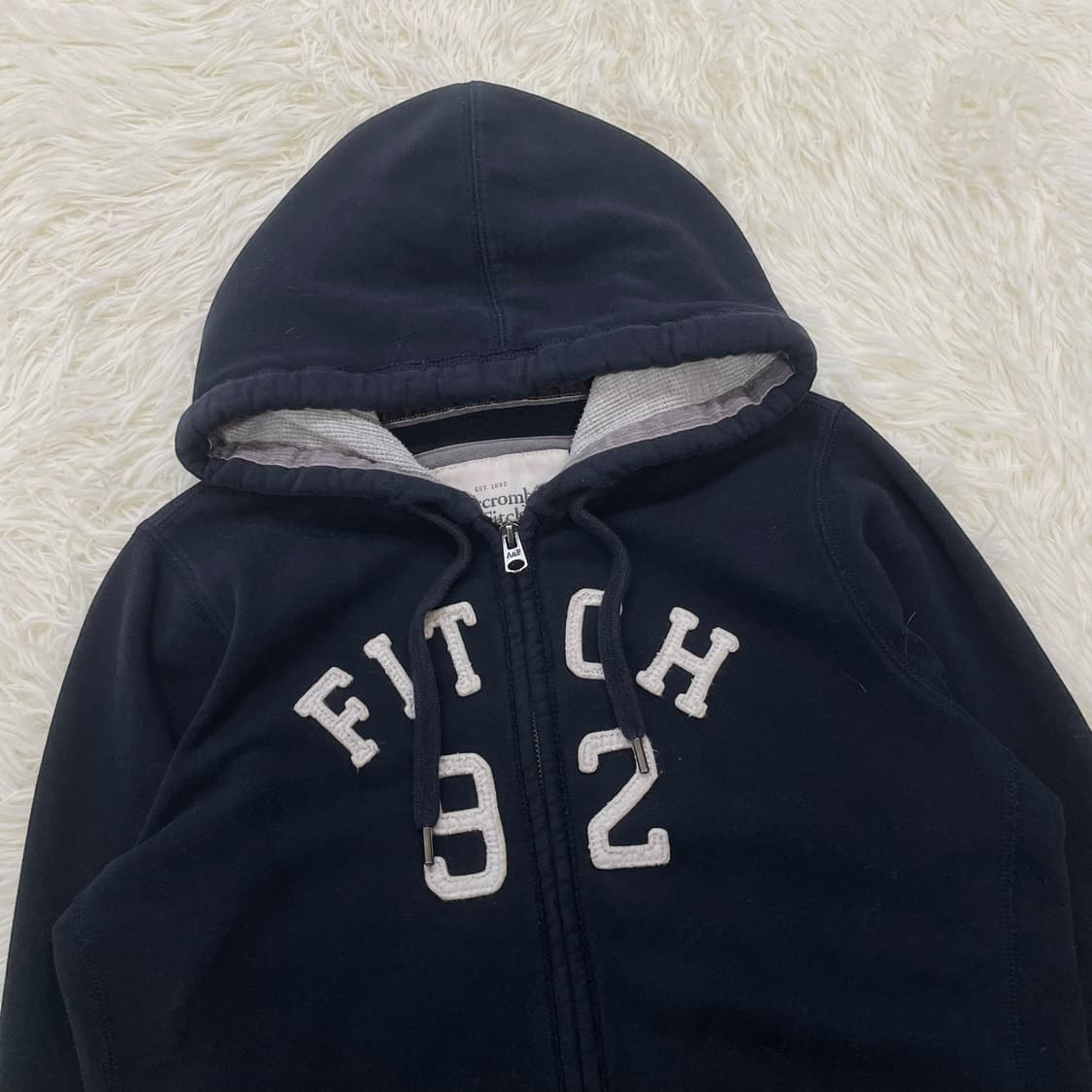 아베크롬비 피치 로고 후드집업 네이비 상품이미지3
