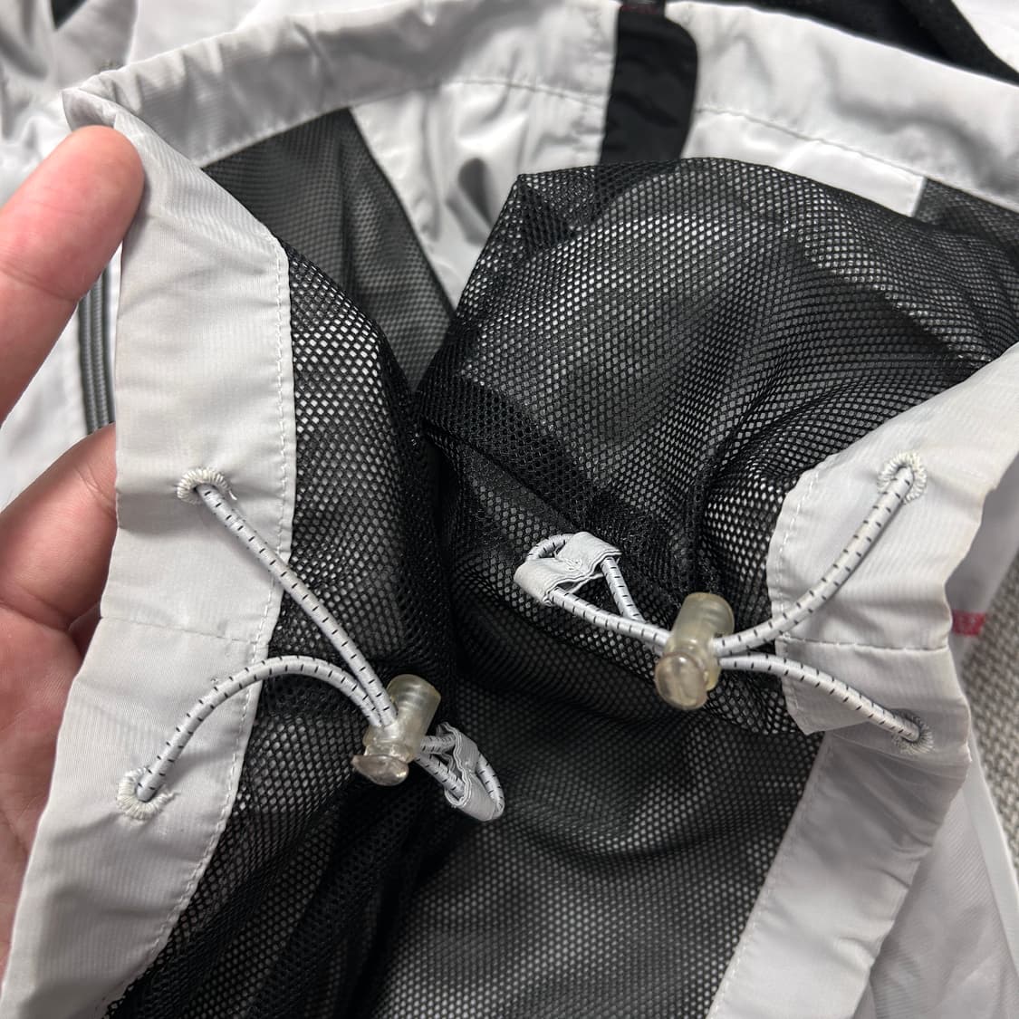 아식스 올드스쿨 메탈그레이 바람막이(105) 상품이미지7