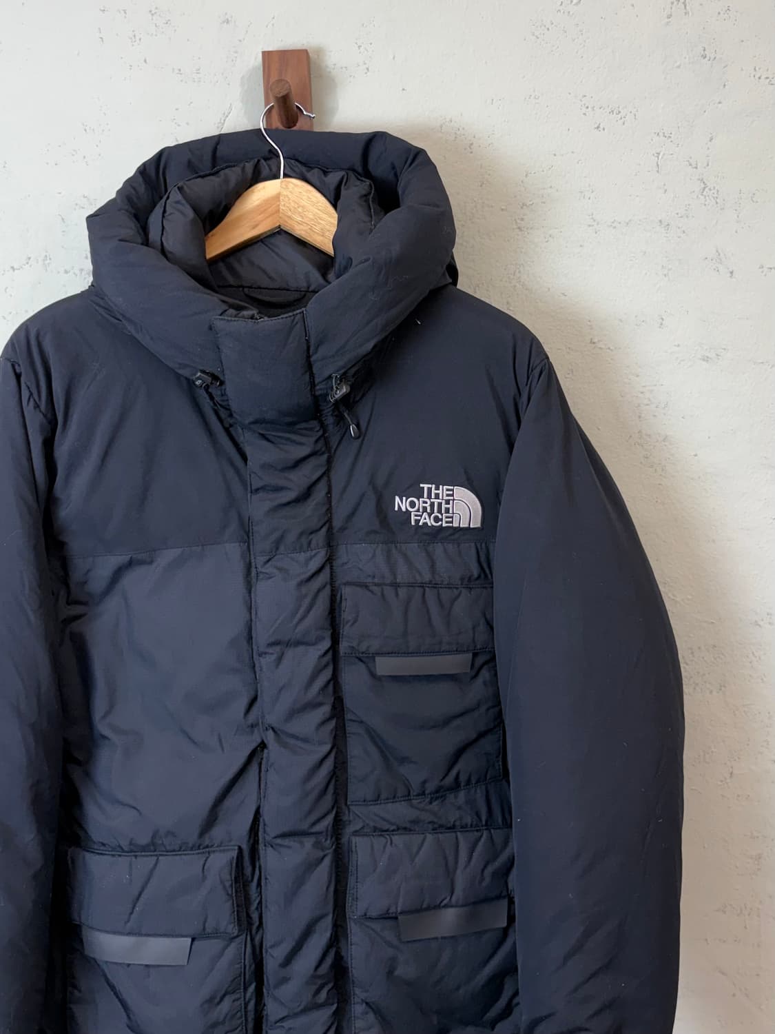 노스페이스 700 덕다운 패딩 블랙 상품이미지3