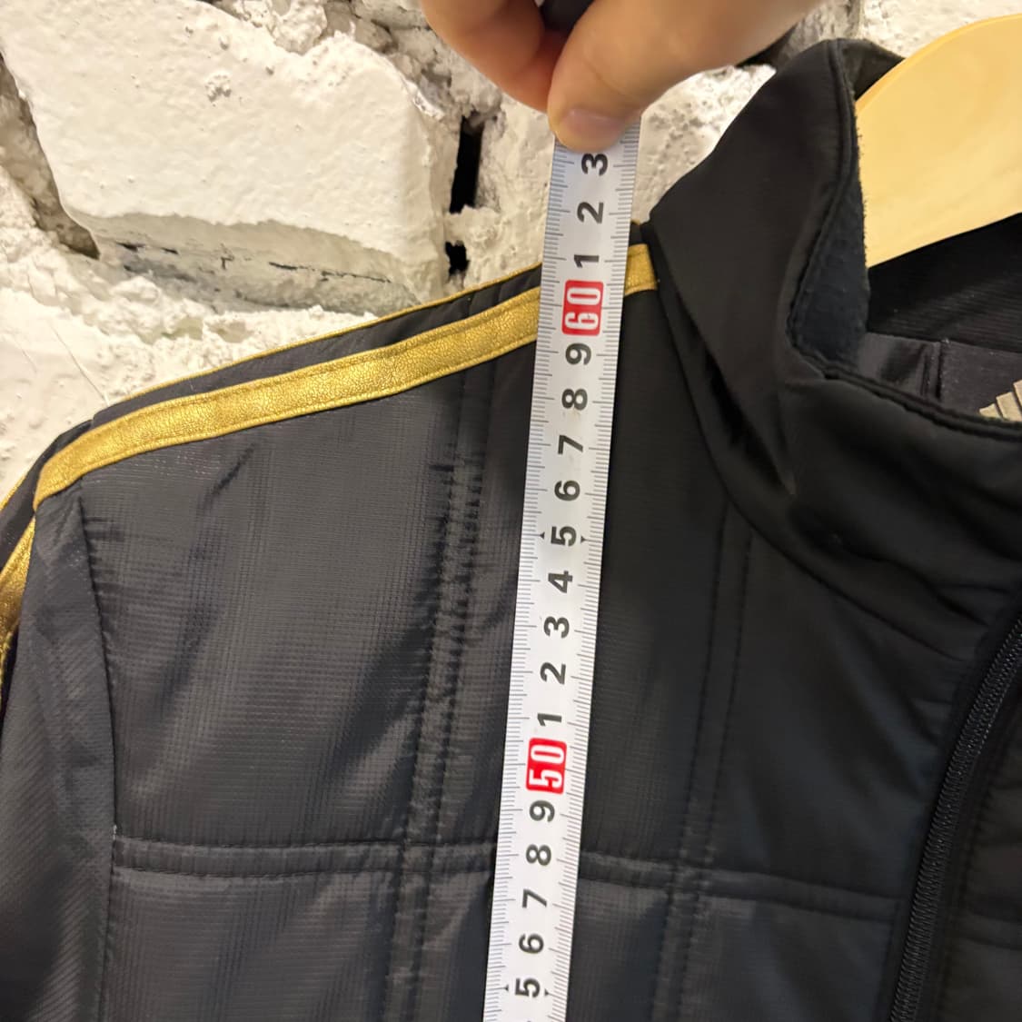 아디다스 금장 로고 퀄팅패딩 자켓 상품이미지5