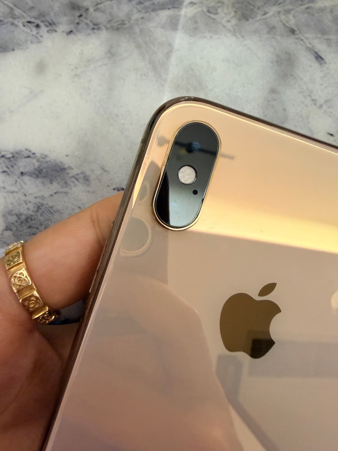 아이폰 xs 골드 256 미국판(카메라무음) 상품이미지2