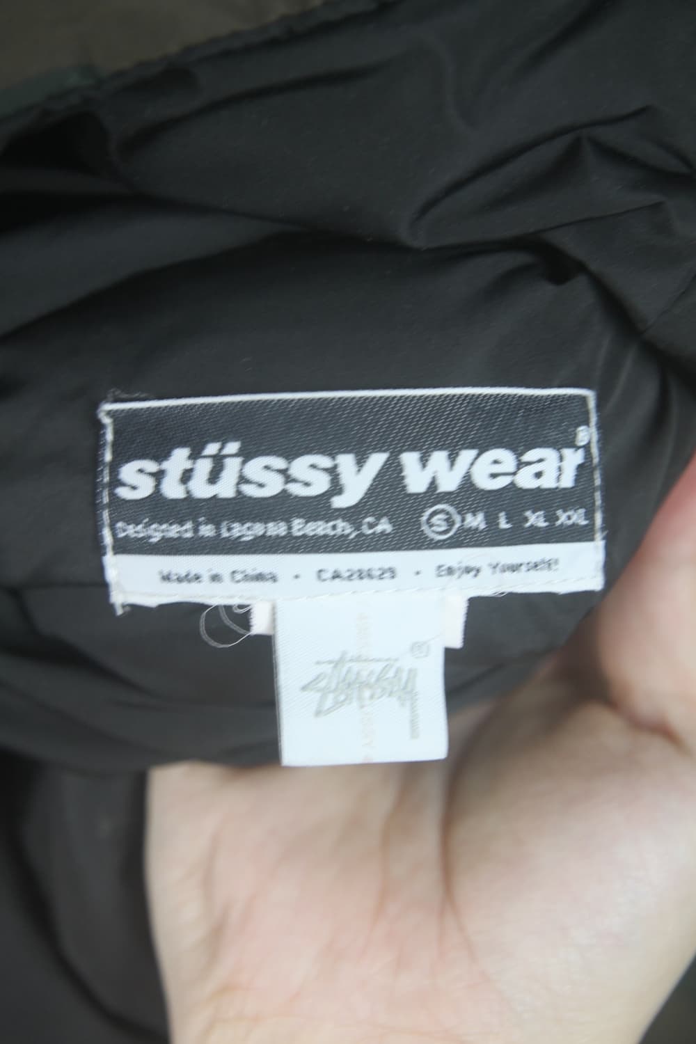 스투시 리버시블 카모 오버 패딩 상품이미지8