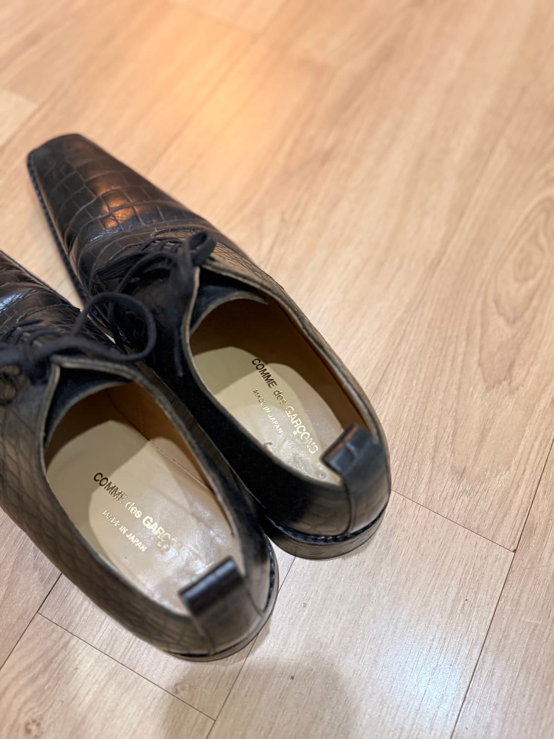 꼼데가르송 구두 상품이미지4