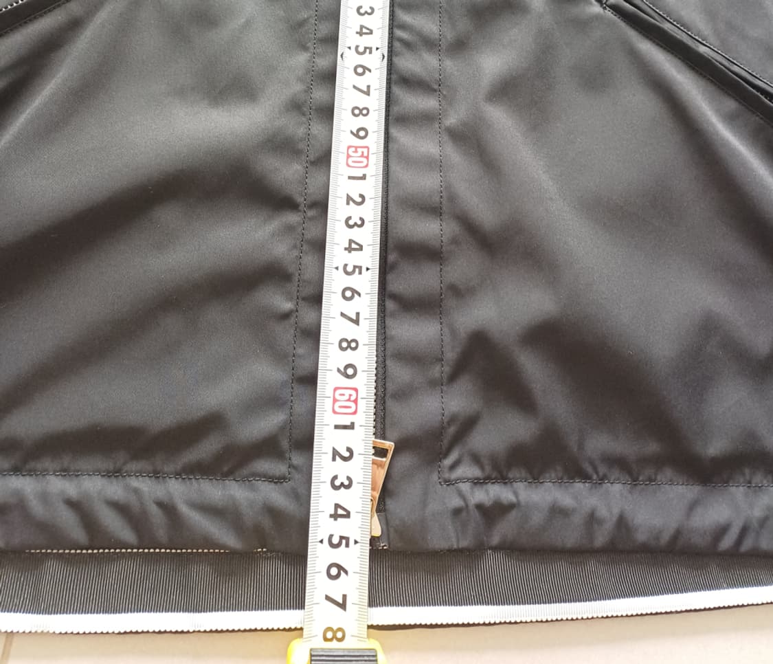 [몽클;레어] 2회착용 / 바람막이 점퍼 / 3 (약 여성 77 사이즈) 상품이미지6