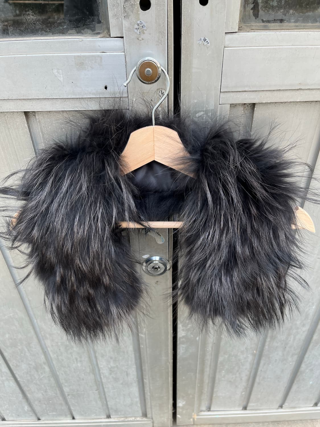 블랙 폭스 퍼 목도리 상품이미지3