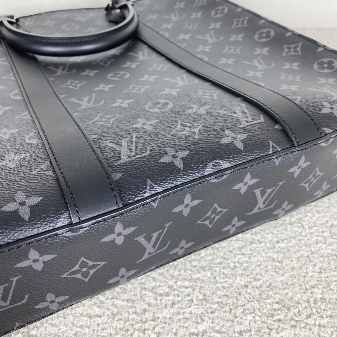 루이비통 서류가방 삭플라 토트백  상품이미지4