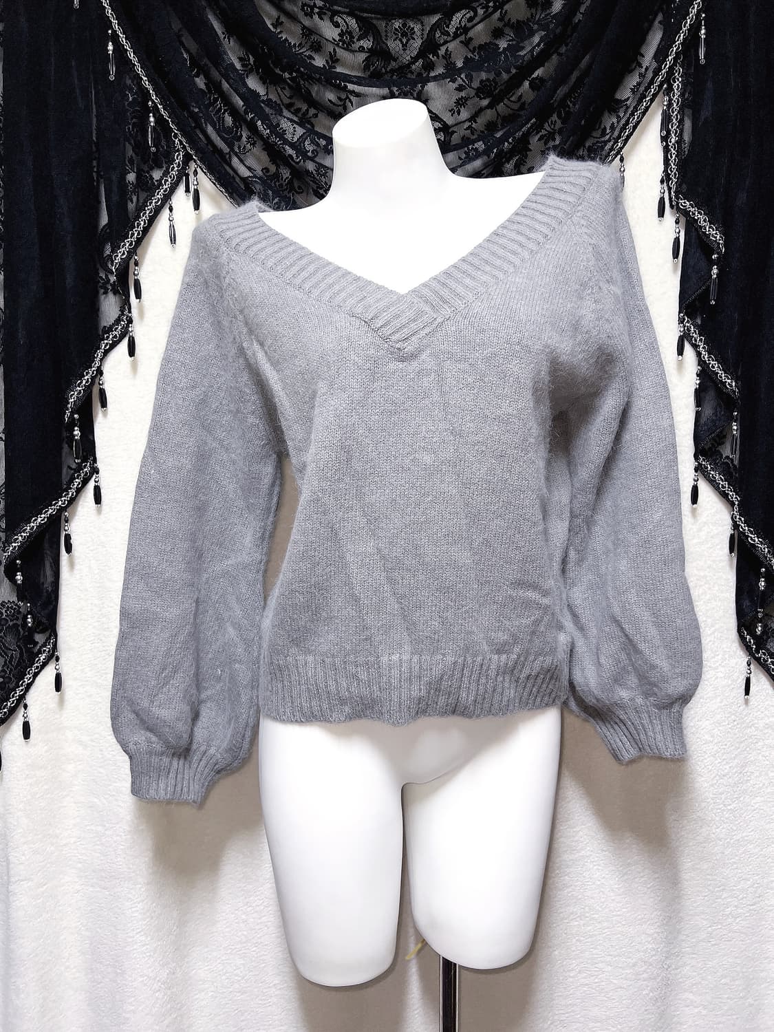 로맨틱갸루 로걀탑 브이넥 오프숄더 앙고라니트 하구미 하치 러블리 상품이미지6