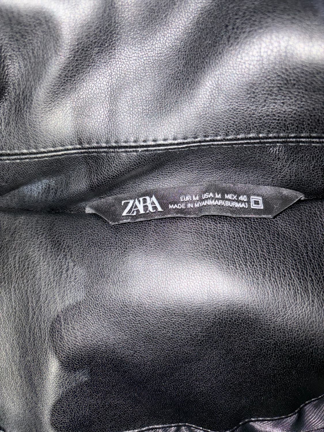 ZARA 자라 블랙 에코 레더 봄버 자켓 M 상품이미지3