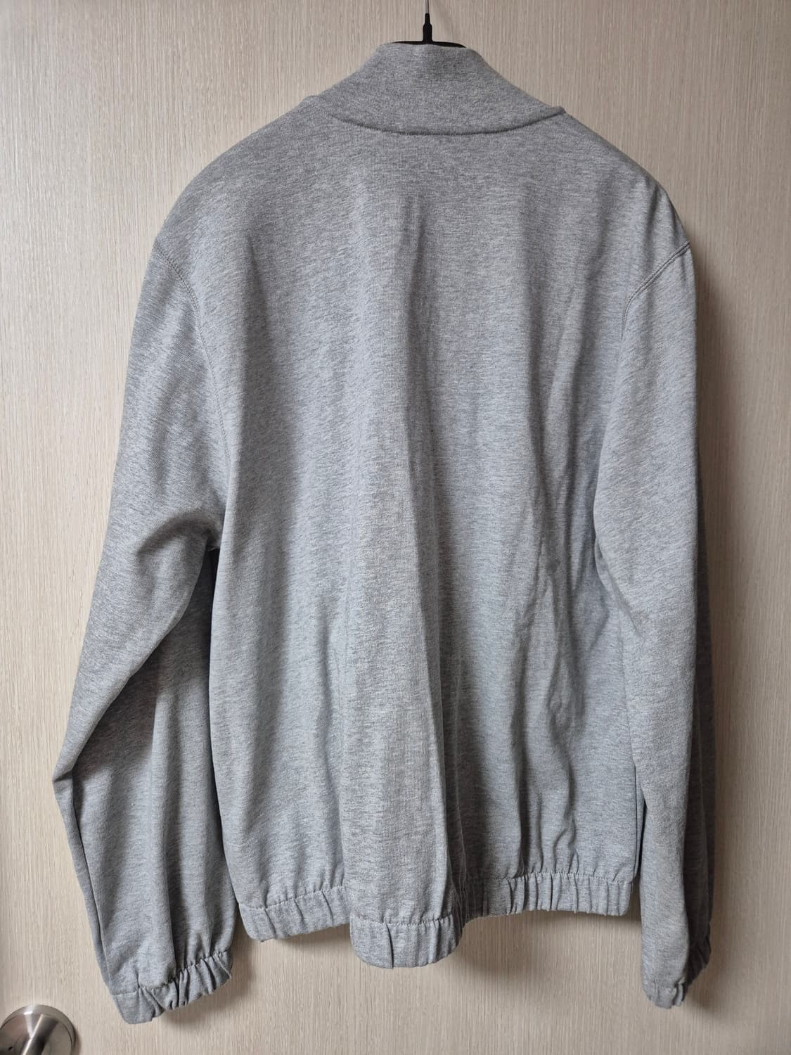 (24년) 나이키  집업  자켓 그레이 100 클럽니트자켓 상품이미지3