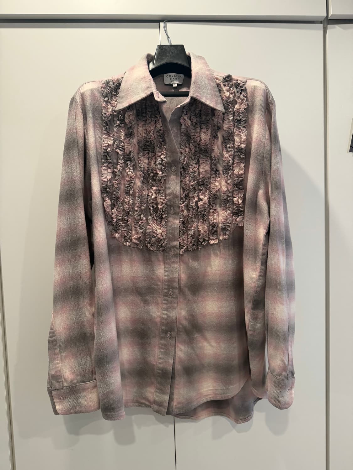 콜리나 스트라다 프릴 셔츠 상품이미지1