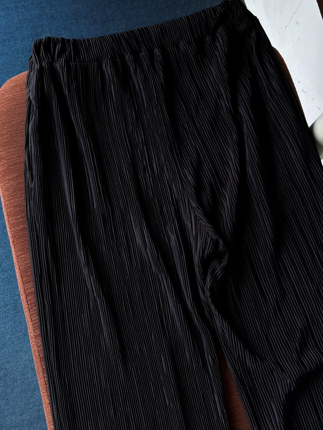 Micro pleats loose easy pants 상품이미지7