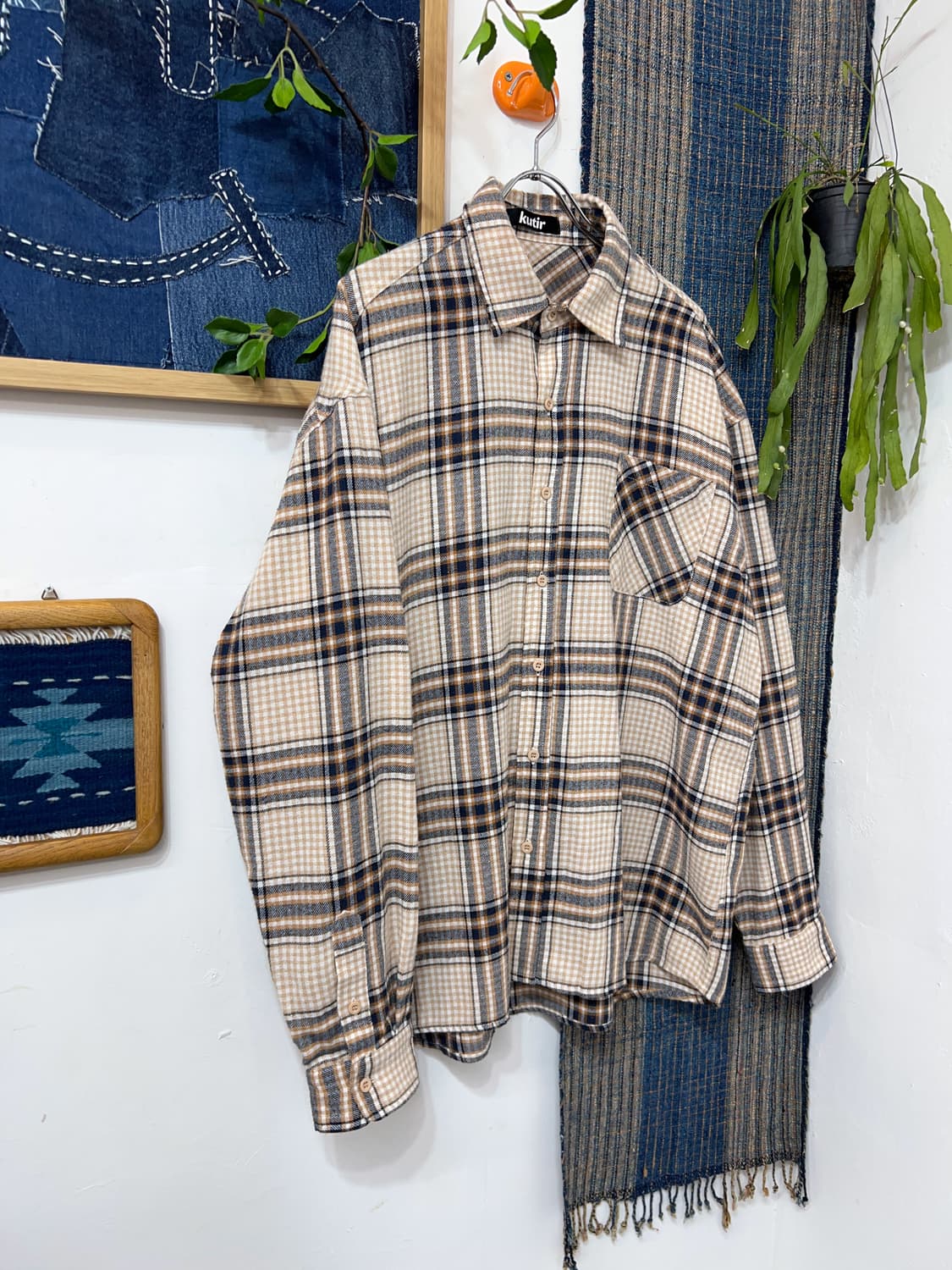 KUTIR   Loose-Fit Flannel Shirt 상품이미지3