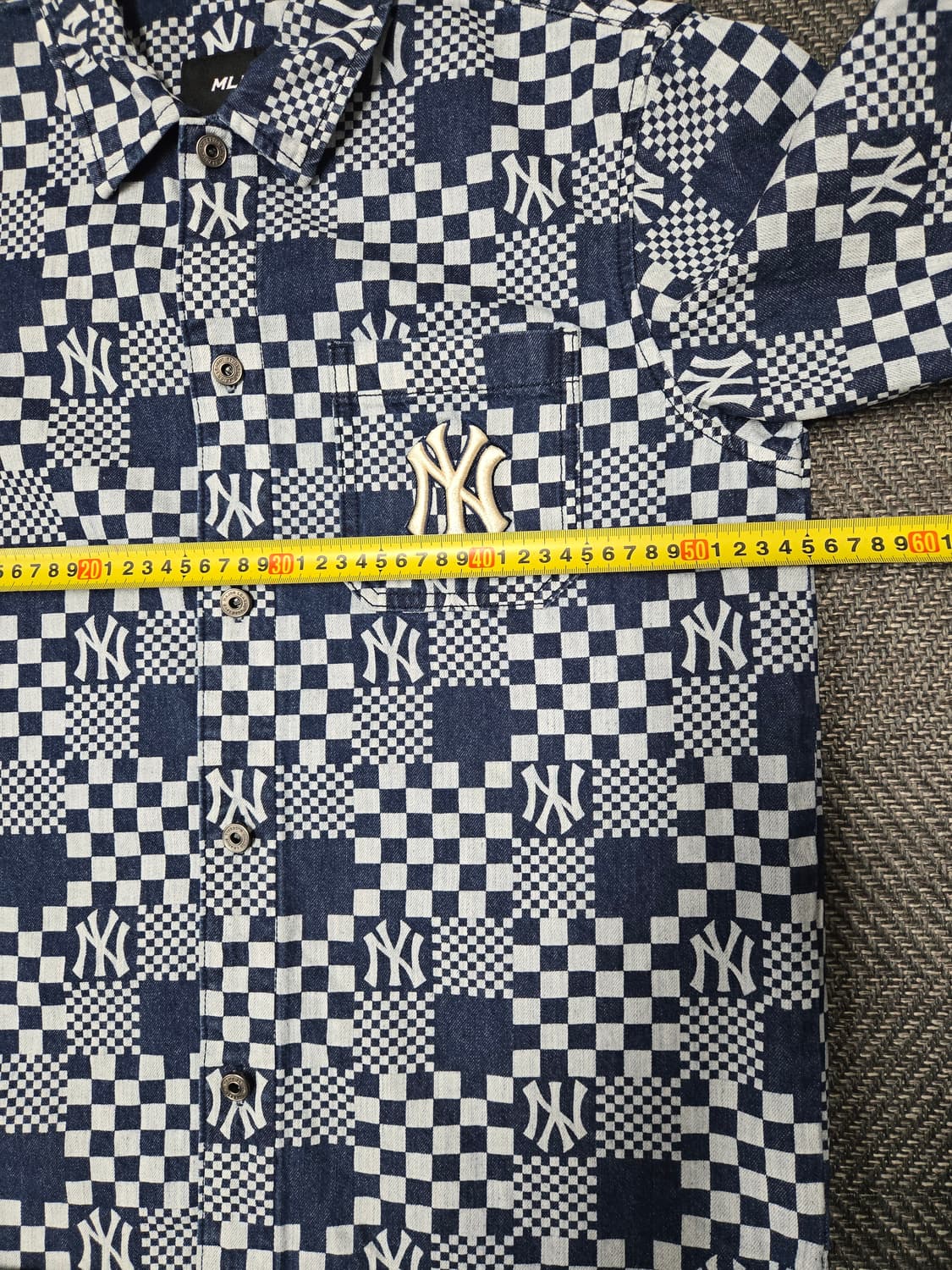 엠엘비 MLB 공용 체커보드 데님 숏슬리브 셔츠 반팔 데님셔츠 상품이미지7